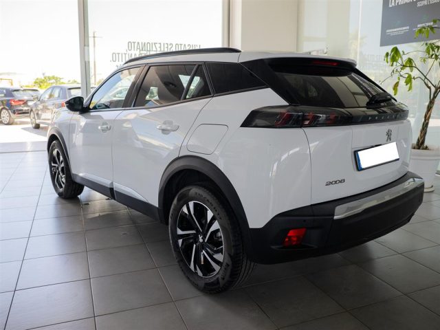 PEUGEOT 2008 usata, con Boardcomputer