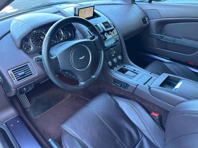 ASTON MARTIN V8 usata, con Airbag testa