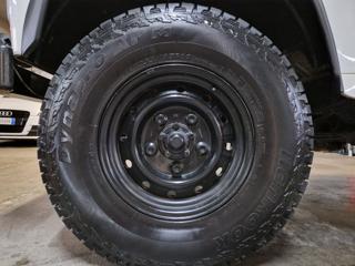 LAND ROVER Defender usata, con Climatizzatore