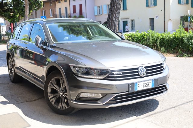 VOLKSWAGEN Passat Alltrack usata 155