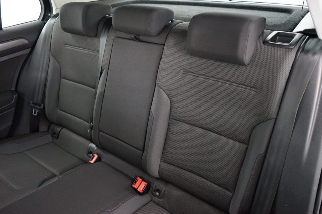 VOLKSWAGEN Golf usata, con Climatizzatore