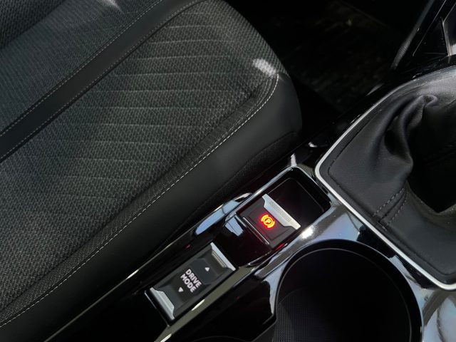 PEUGEOT 208 usata, con Chiusura centralizzata telecomandata