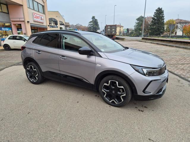 OPEL Grandland usata, con Boardcomputer