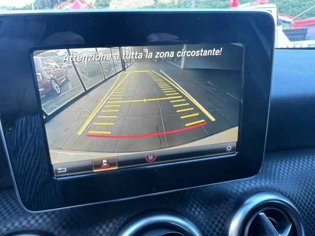 MERCEDES-BENZ A 180 usata, con Cerchi in lega