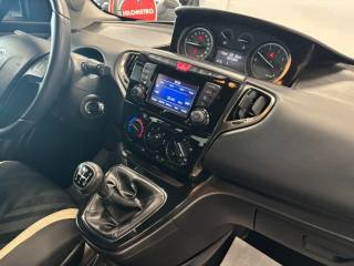 LANCIA Ypsilon usata, con ESP