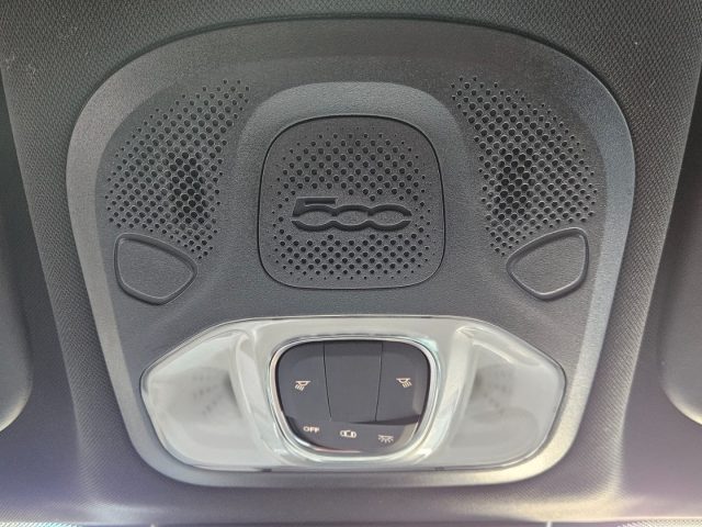 FIAT 500X usata, con USB