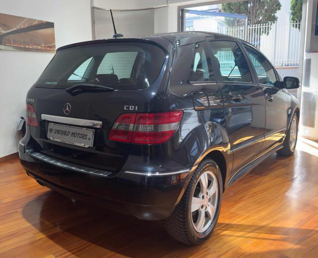 MERCEDES-BENZ B 180 usata, con Airbag Passeggero