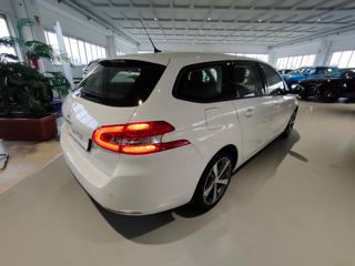 PEUGEOT 308 usata, con Airbag Passeggero