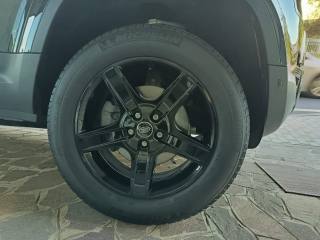 LAND ROVER Defender usata, con Antifurto