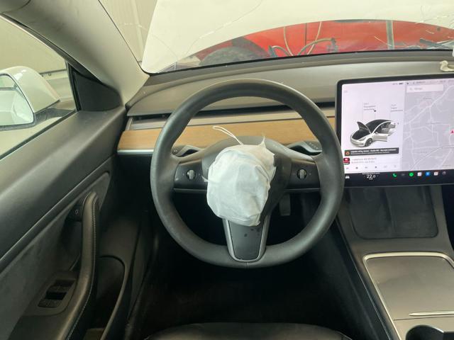TESLA Model 3 usata, con Fendinebbia