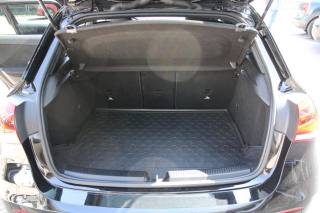 MERCEDES-BENZ A 35 AMG usata, con Autoradio digitale