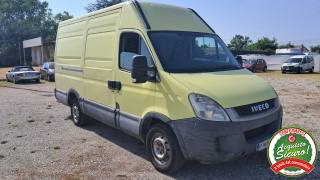 IVECO Daily usata, con Servosterzo