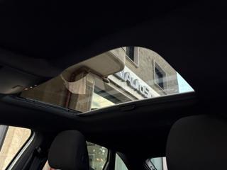 VOLKSWAGEN Taigo usata, con Sensore di luce