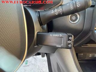 RENAULT Captur usata, con Autoradio digitale