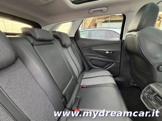 PEUGEOT 3008 usata, con Controllo elettronico della corsia