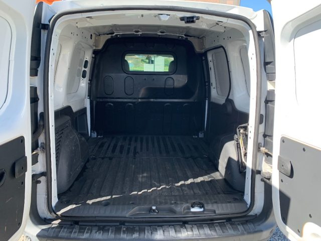 RENAULT Kangoo usata, con Fendinebbia