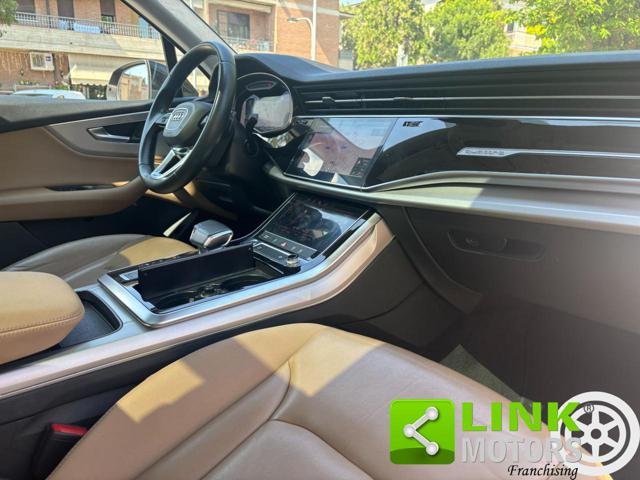AUDI Q7 usata, con Autoradio