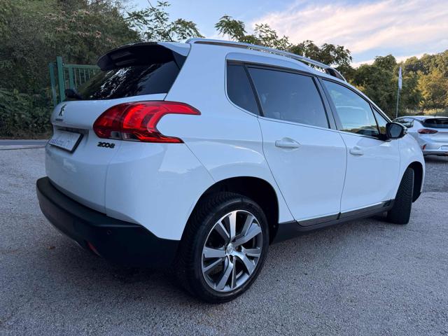 PEUGEOT 2008 usata, con Vetri oscurati