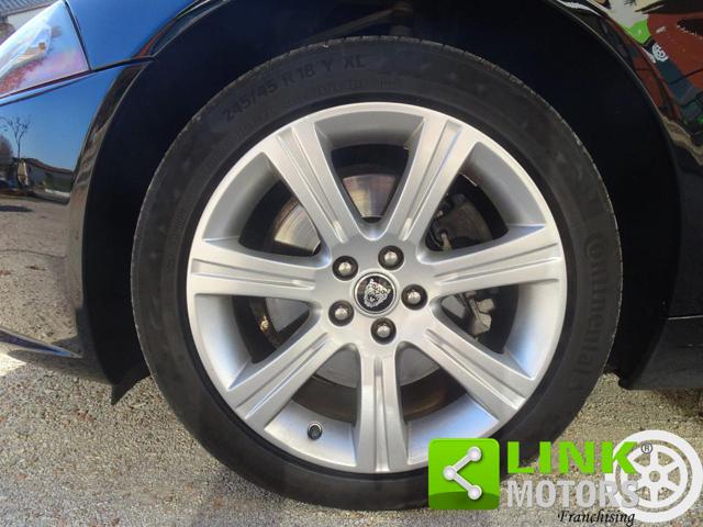 JAGUAR XK usata, con Volante in pelle