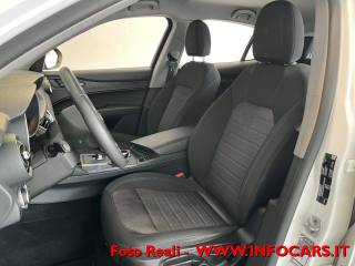 ALFA ROMEO Stelvio usata, con Alzacristalli elettrici