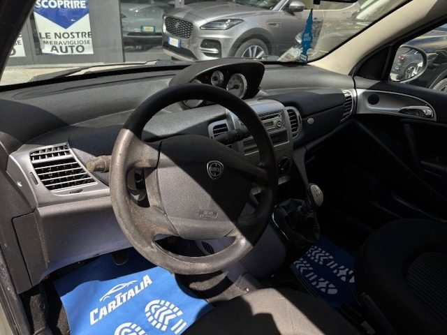 LANCIA Ypsilon usata, con Climatizzatore