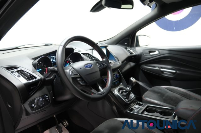 FORD Kuga usata, con Boardcomputer