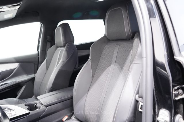 PEUGEOT 5008 usata, con Servosterzo