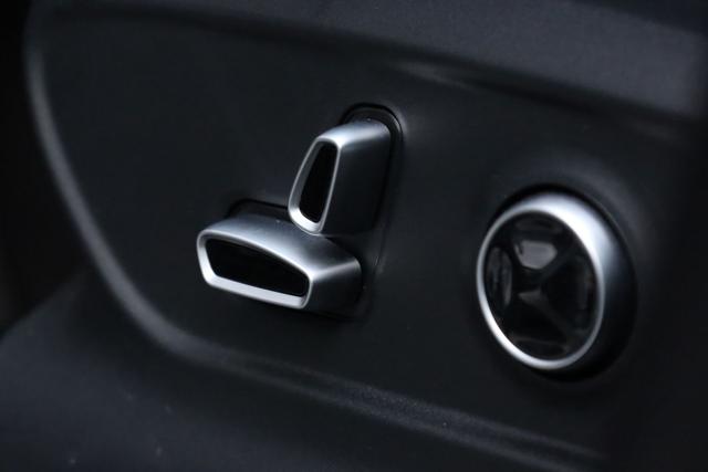 MASERATI Grecale usata, con Sospensioni pneumatiche