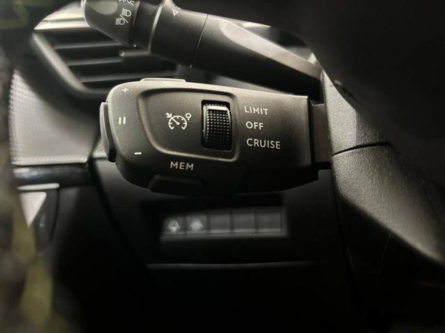 PEUGEOT 208 usata, con Interni in pelle