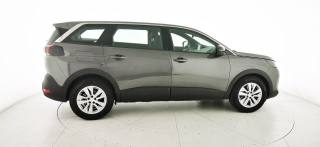 PEUGEOT 5008 usata, con MP3