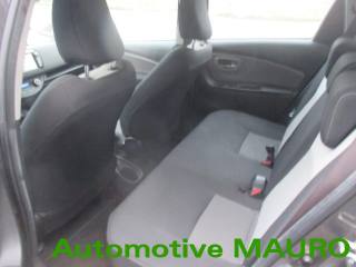 TOYOTA Yaris usata 19