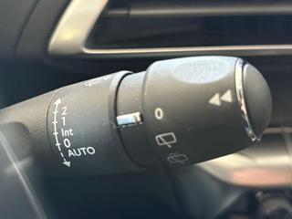 PEUGEOT 3008 usata, con Servosterzo