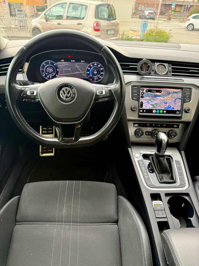 VOLKSWAGEN Passat usata, con Fendinebbia