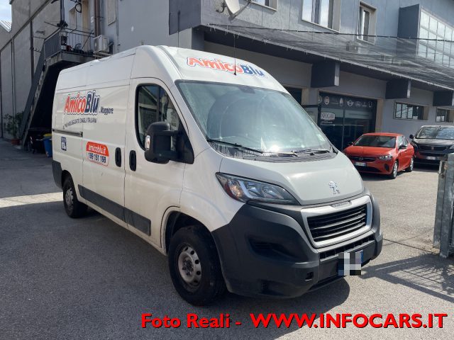 PEUGEOT Boxer usata, con ABS