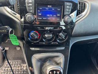 LANCIA Ypsilon usata, con Sedile posteriore sdoppiato