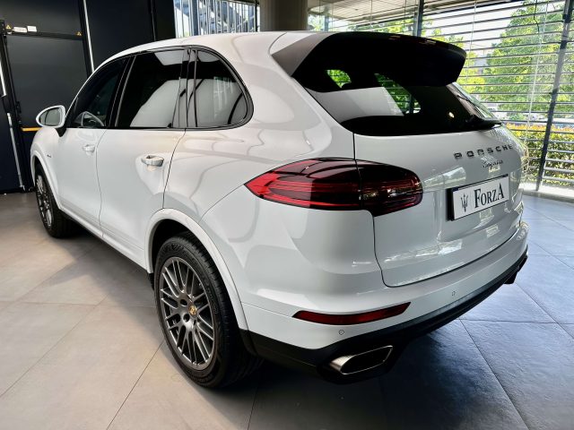 PORSCHE Cayenne usata, con Boardcomputer