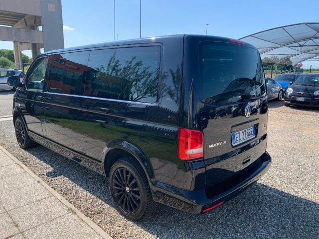 VOLKSWAGEN Multivan usata, con Autoradio