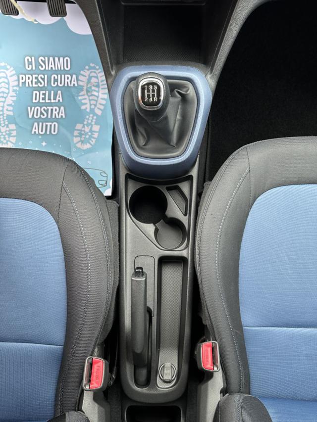 HYUNDAI i10 usata, con Controllo trazione