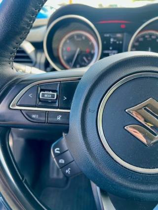 SUZUKI Swift usata, con Volante in pelle