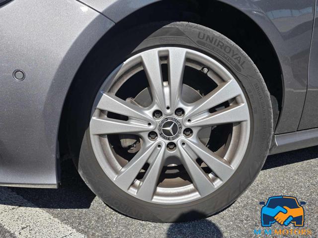 MERCEDES-BENZ A 180 usata, con Chiusura centralizzata