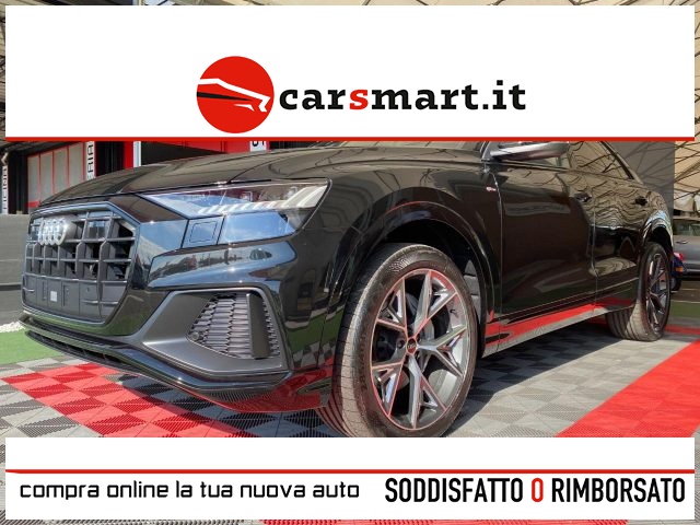 AUDI Q8 usata, con Sensori di parcheggio posteriori