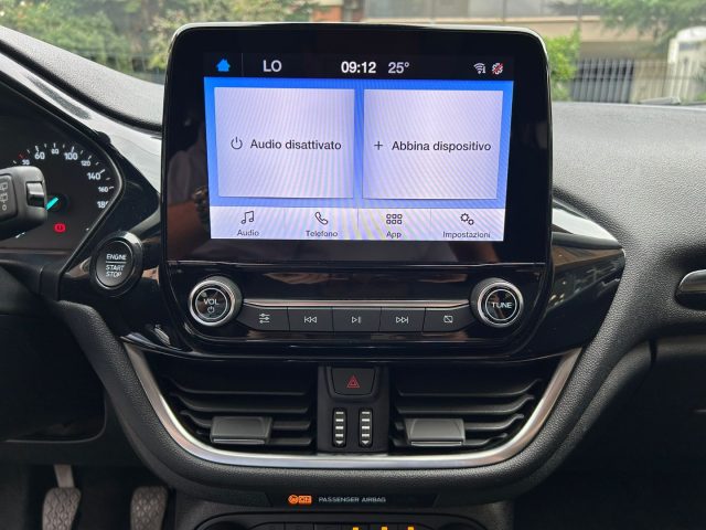 FORD Fiesta usata, con Cruise Control