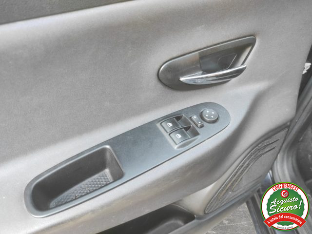 LANCIA Ypsilon usata 10