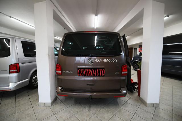 VOLKSWAGEN Multivan usata, con Chiusura centralizzata