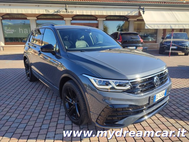 VOLKSWAGEN Tiguan usata, con Autoradio