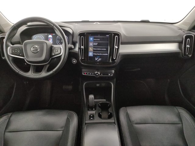 VOLVO XC40 usata, con Fari LED