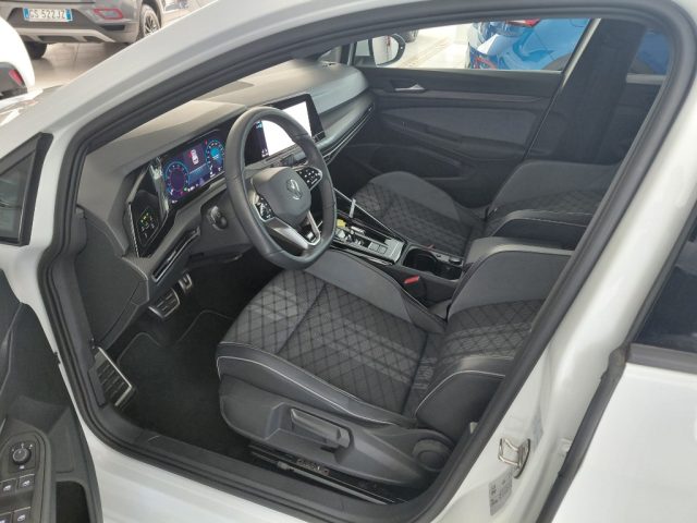VOLKSWAGEN Golf usata, con MP3