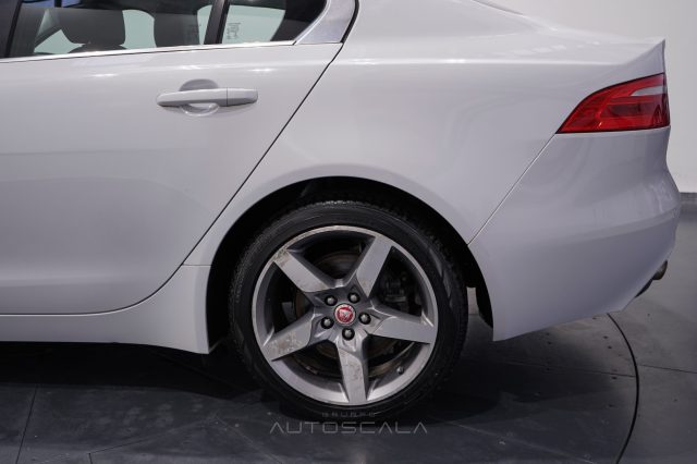 JAGUAR XE usata 34