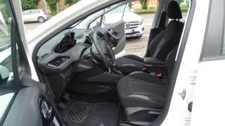 PEUGEOT 208 usata, con Fendinebbia