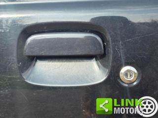 SUZUKI Jimny usata, con Servosterzo